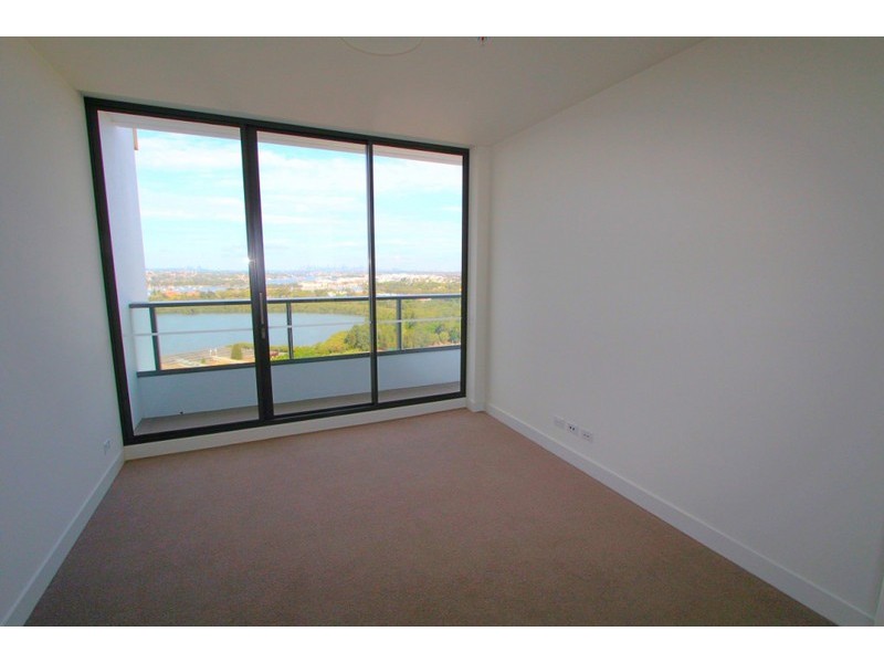 *LEASED* 1805/7 Rider Boulevard, Rhodes NSW 2138