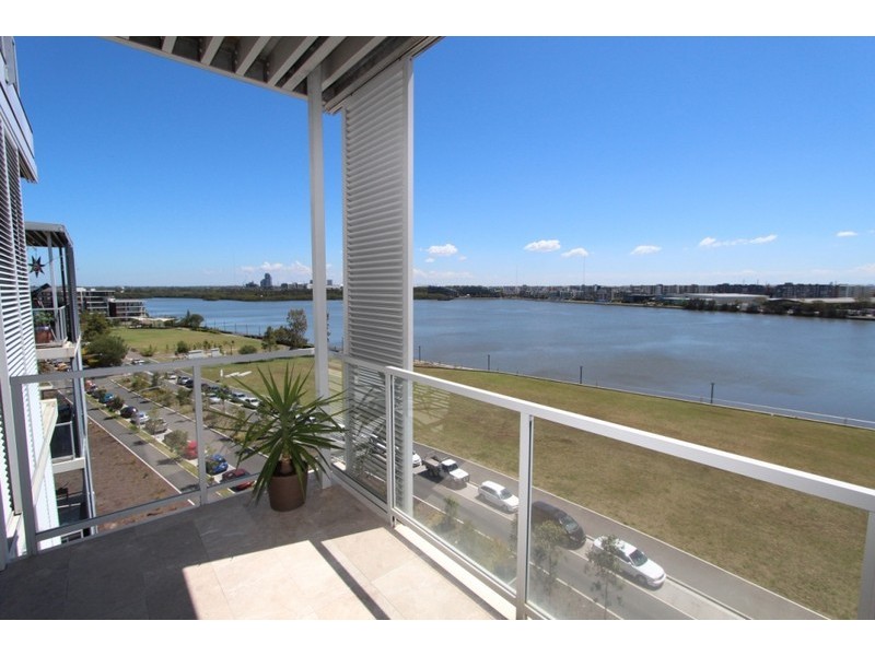 *LEASE* G502/10-16 Marquet Street, Rhodes NSW 2138