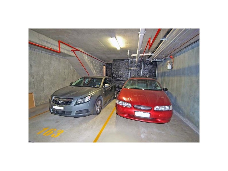 7 Lewis Ave, Rhodes NSW 2138