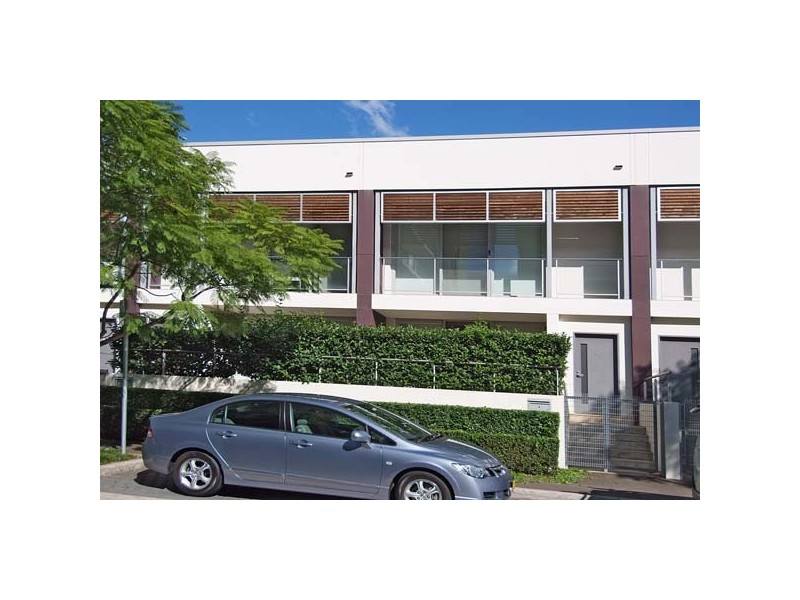 7 Lewis Ave, Rhodes NSW 2138