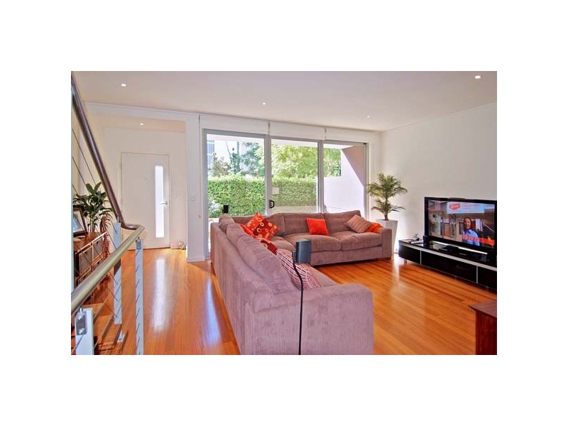 7 Lewis Ave, Rhodes NSW 2138