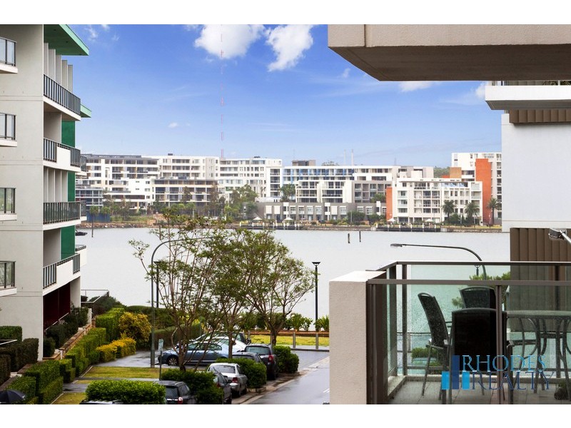 203/15 Shoreline Drive, Rhodes NSW 2138