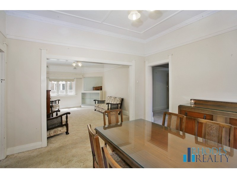 6 Mackenzie St, Concord West NSW 2138
