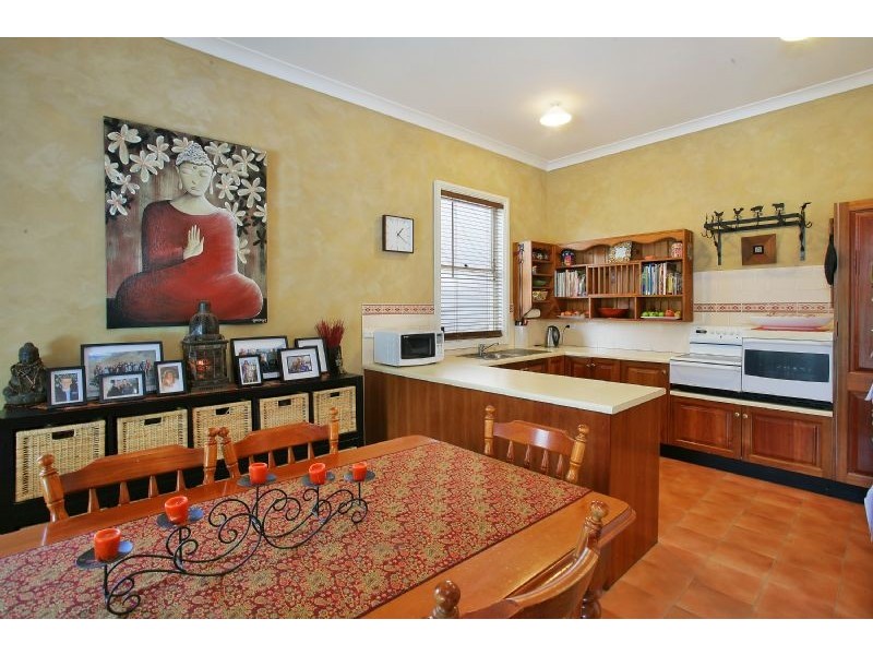 6 Mackenzie St, Concord West NSW 2138