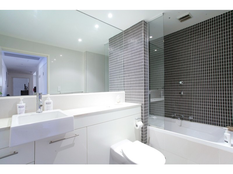 406/11 Lewis Avenue, Rhodes NSW 2138