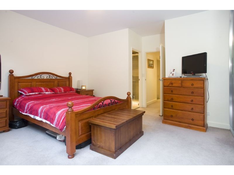 1 Jean Wailes Avenue, Rhodes NSW 2138