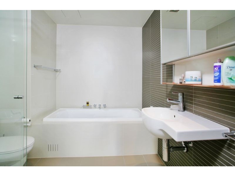 302/8  Jean Wailes Avenue, Rhodes NSW 2138