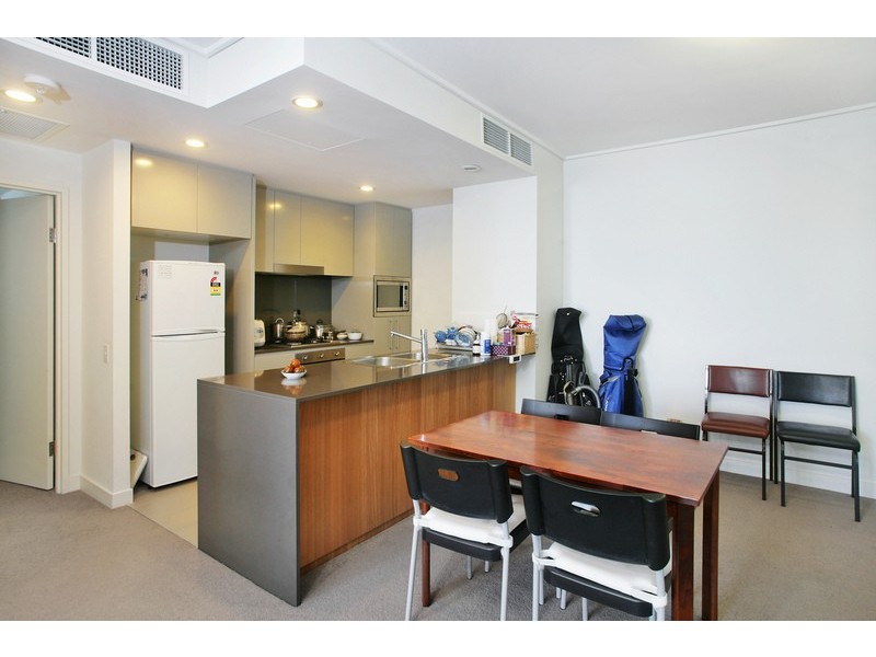 302/8  Jean Wailes Avenue, Rhodes NSW 2138