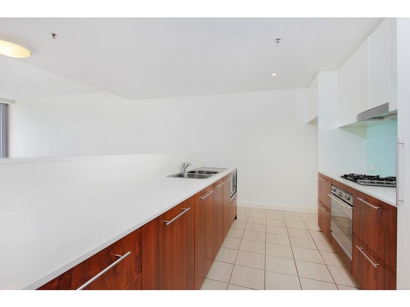 701/2 Rider Blvd, Rhodes NSW 2138