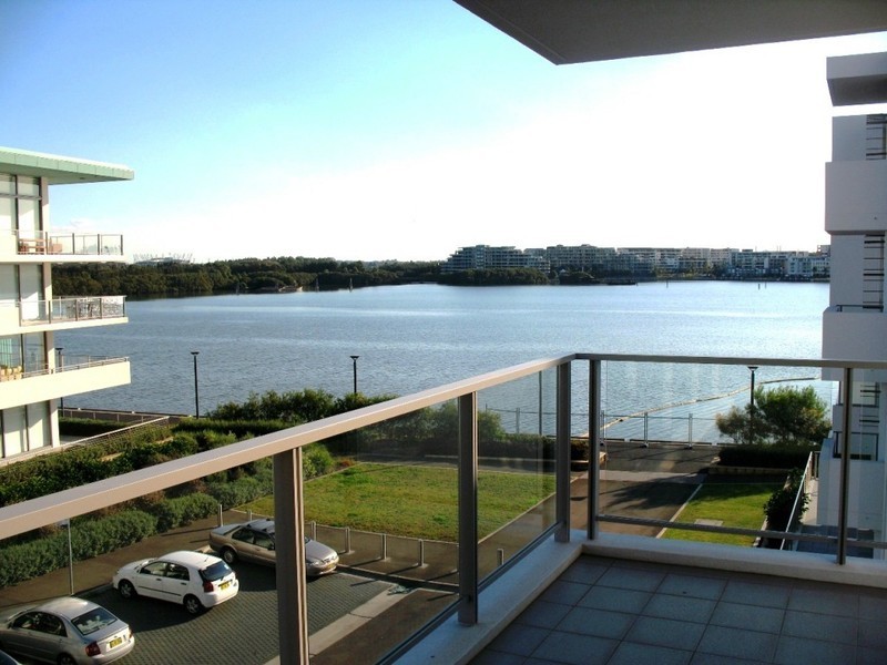 *LEASED* 501/10 Jean Wailes Avenue, Rhodes NSW 2138