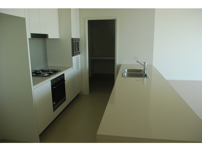 *LEASED* 501/10 Jean Wailes Avenue, Rhodes NSW 2138