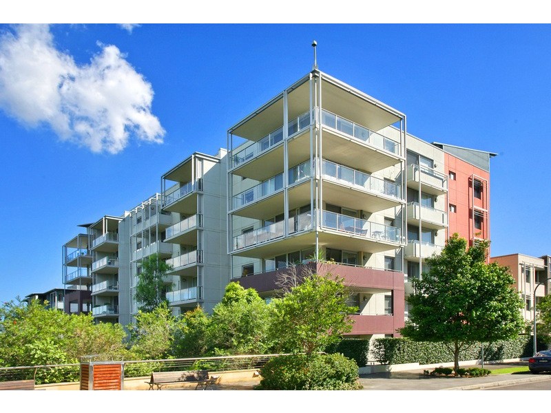 402/2 Shoreline Drive, Rhodes NSW 2138