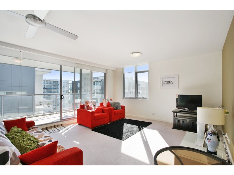 303/42 Rider Blvd, Rhodes NSW 2138