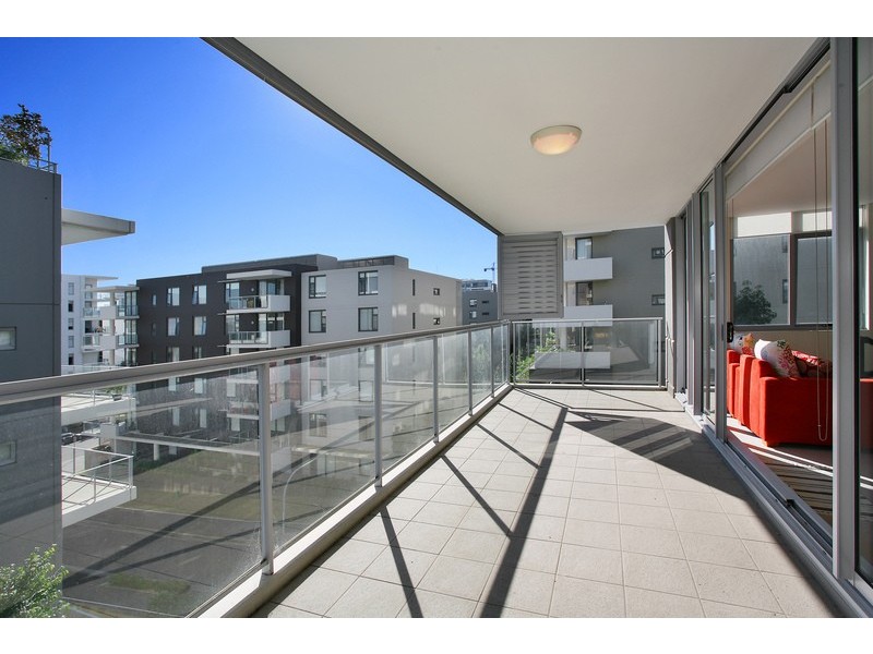 303/42 Rider Blvd, Rhodes NSW 2138