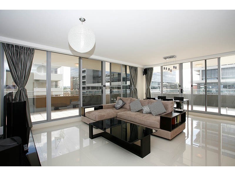 501/42 Rider Blvd, Rhodes NSW 2138