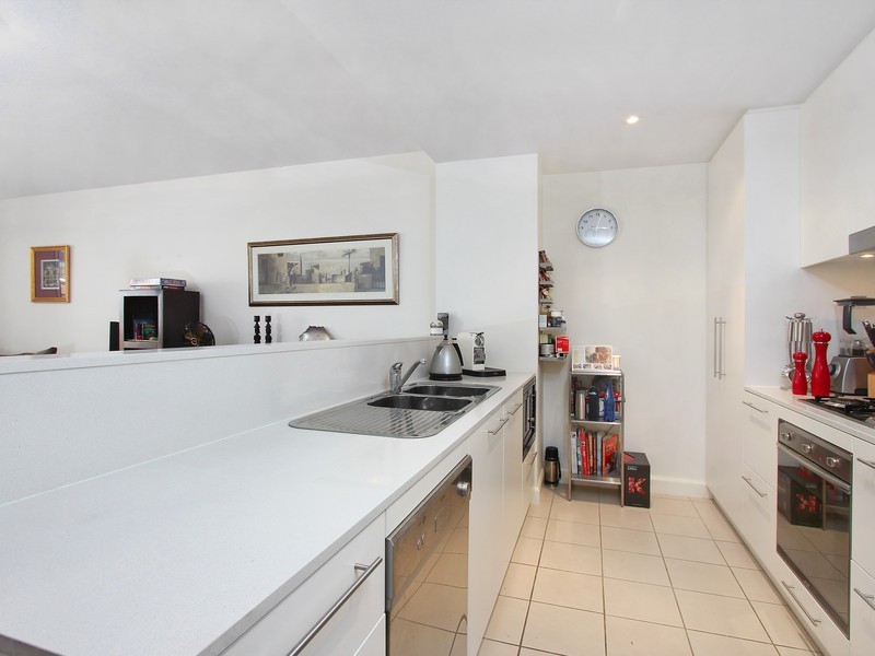 207/1 Jean Wailes Ave, Rhodes NSW 2138