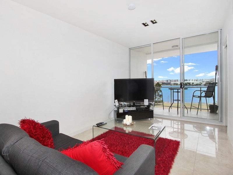 E302/10-16 Marquet Street, Rhodes NSW 2138