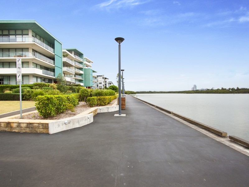 403/17 Jean Wailes Ave, Rhodes NSW 2138