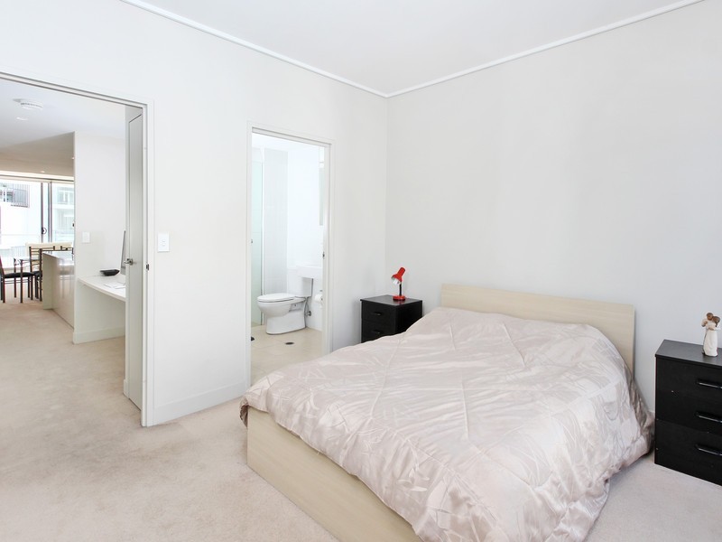 407/3 Jean Wailes Ave, Rhodes NSW 2138