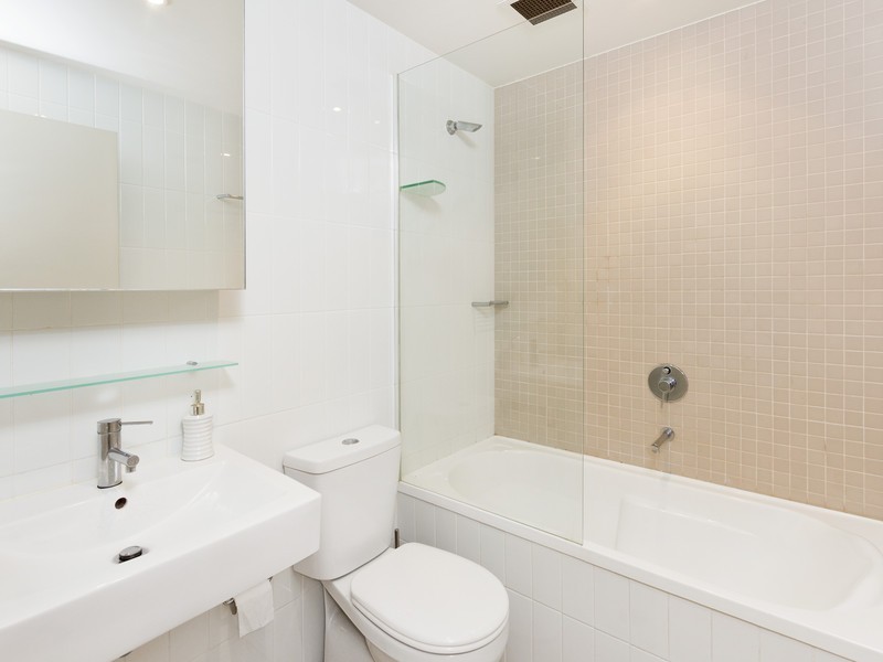 407/3 Jean Wailes Ave, Rhodes NSW 2138