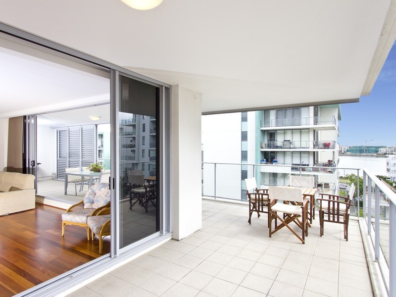 502/1 Jean Wailes Ave, Rhodes NSW 2138