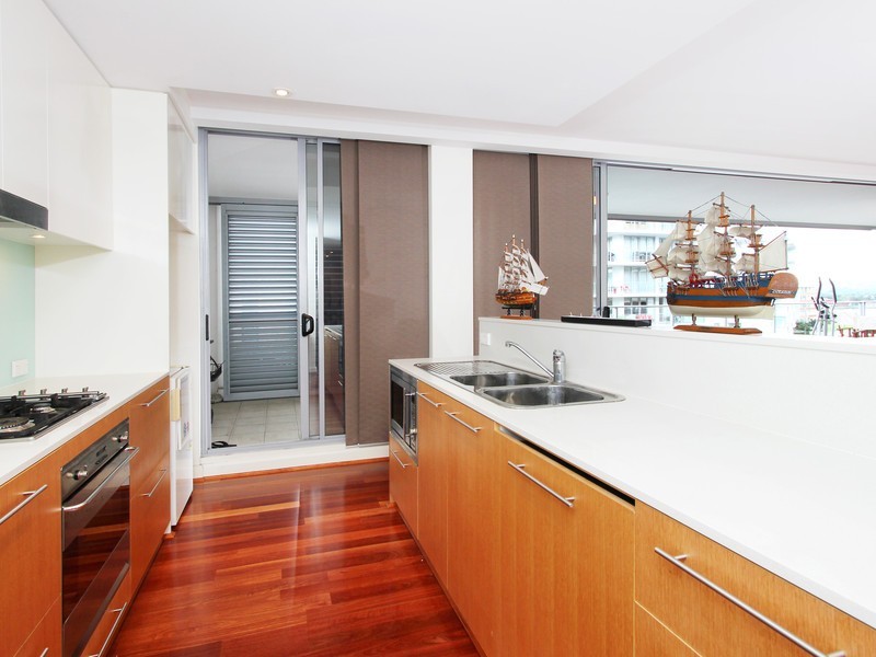 502/1 Jean Wailes Ave, Rhodes NSW 2138