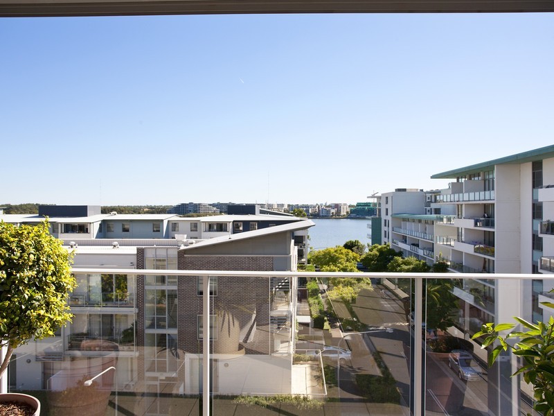 501/9 Shoreline Drive, Rhodes NSW 2138