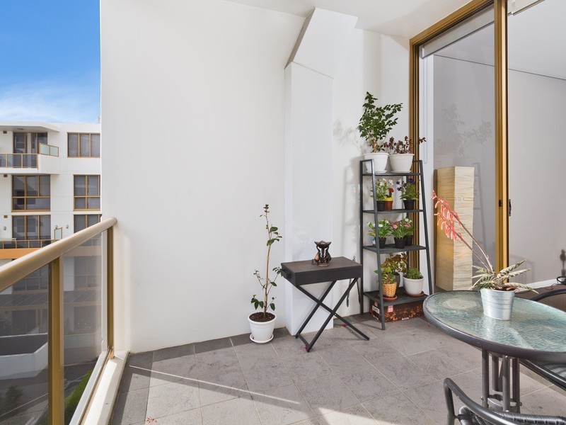 628/60 Walker St, Rhodes NSW 2138
