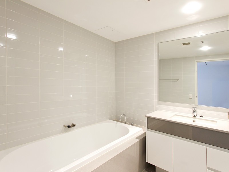 2006/1 Cambridge Lane, Chatswood NSW 2067