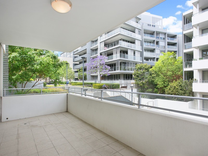 303/11 Shoreline Drive, Rhodes NSW 2138