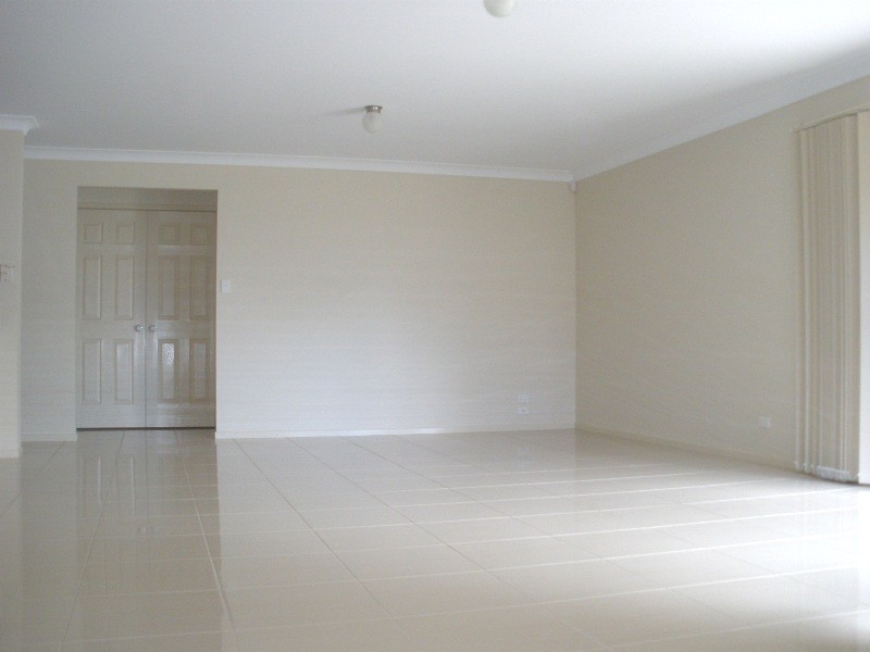 5 Forrest, Redland Bay QLD 4165