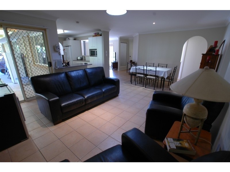 25 Fryar Street, Victoria Point QLD 4165