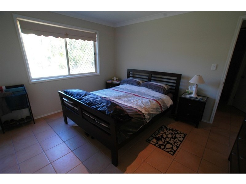 25 Fryar Street, Victoria Point QLD 4165