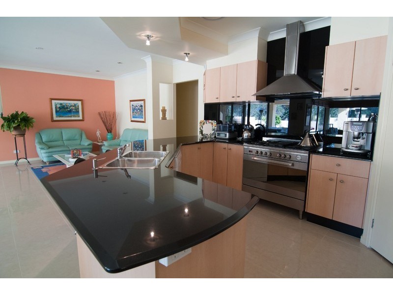 22 Tipuana Dr, Capalaba QLD 4157