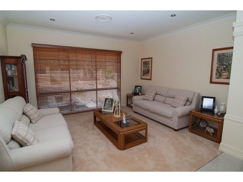 22 Tipuana Dr, Capalaba QLD 4157