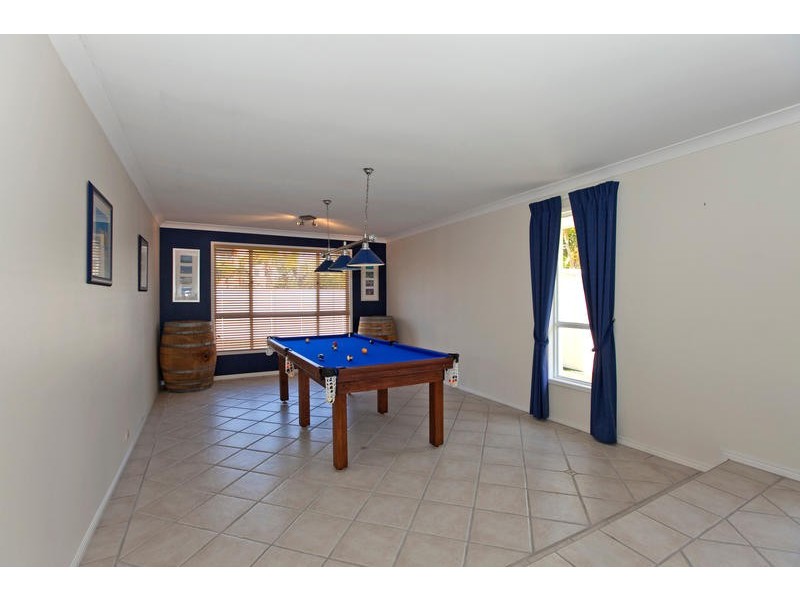 27 Masthead Dr, Raby Bay QLD 4163