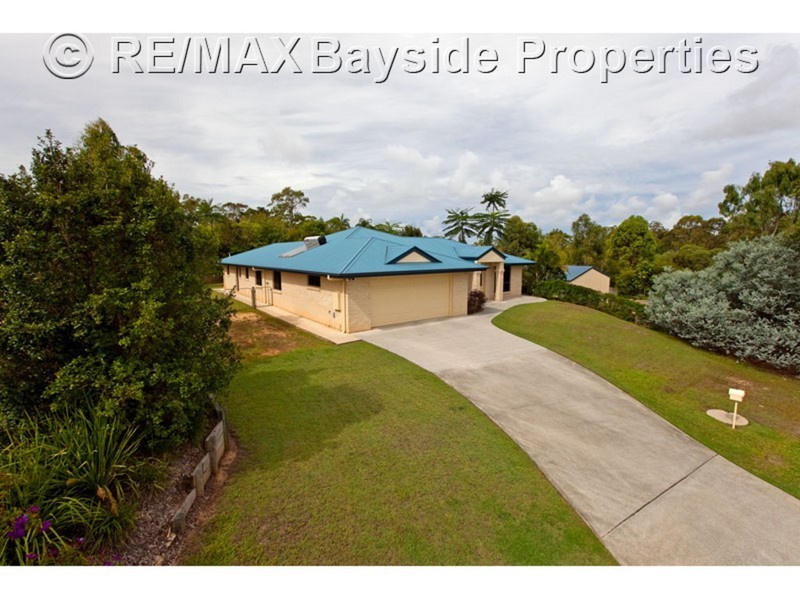 17 Grevillea Street, Redland Bay QLD 4165