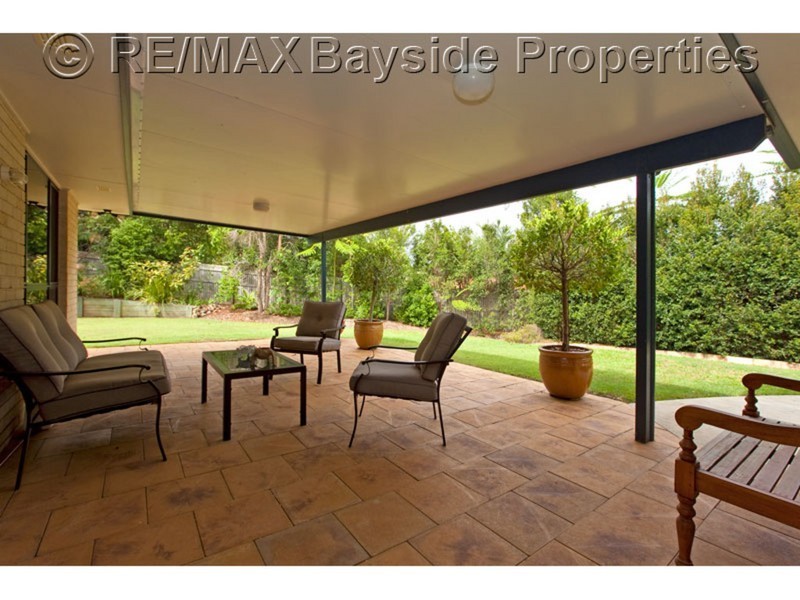 17 Grevillea Street, Redland Bay QLD 4165