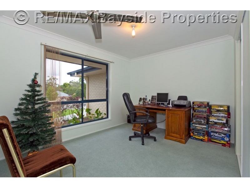 17 Grevillea Street, Redland Bay QLD 4165