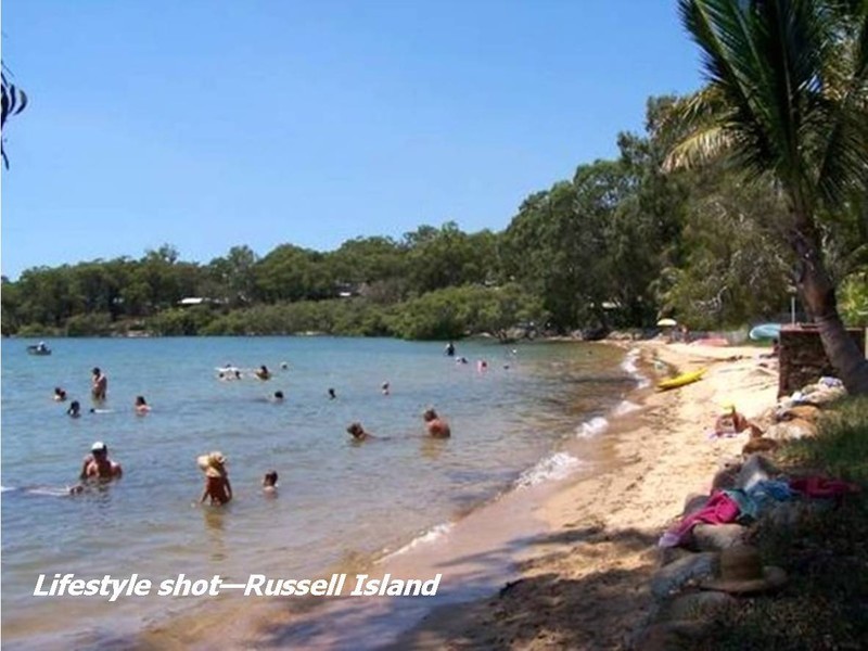 9 Vernon Way, Russell Island QLD 4184