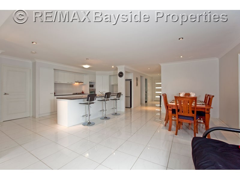 247 Queen Street, Cleveland QLD 4163