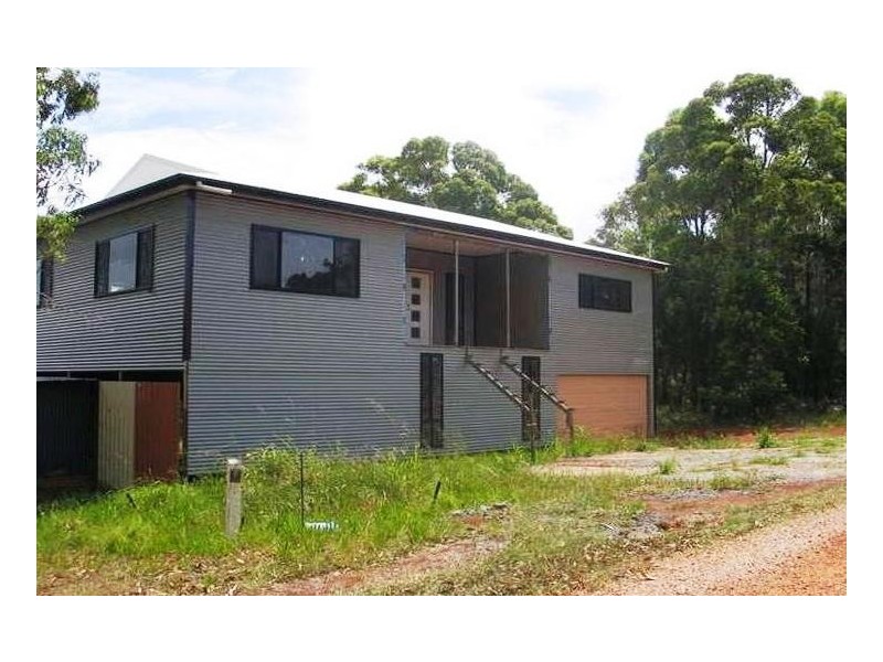 12 Harvey St, Russell Island QLD 4184