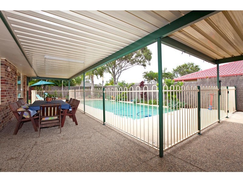 4 Pembroke Court, Alexandra Hills QLD 4161