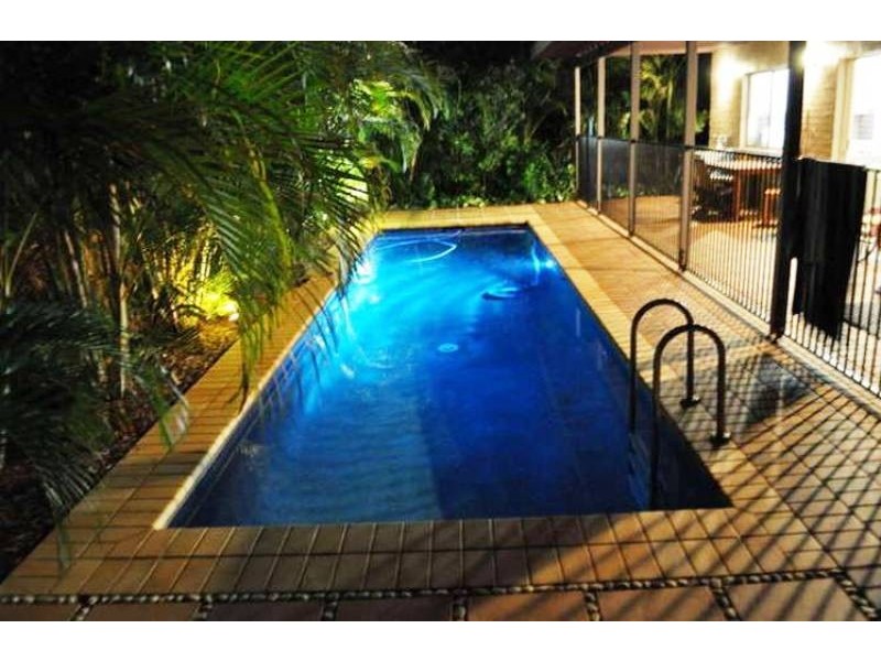 7 Creedin Ct, Redland Bay QLD 4165