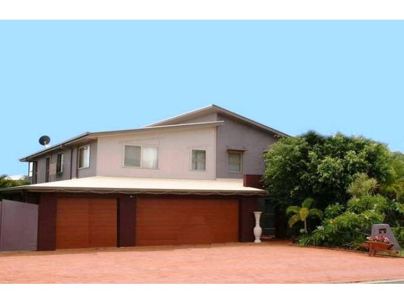 7 Creedin Ct, Redland Bay QLD 4165