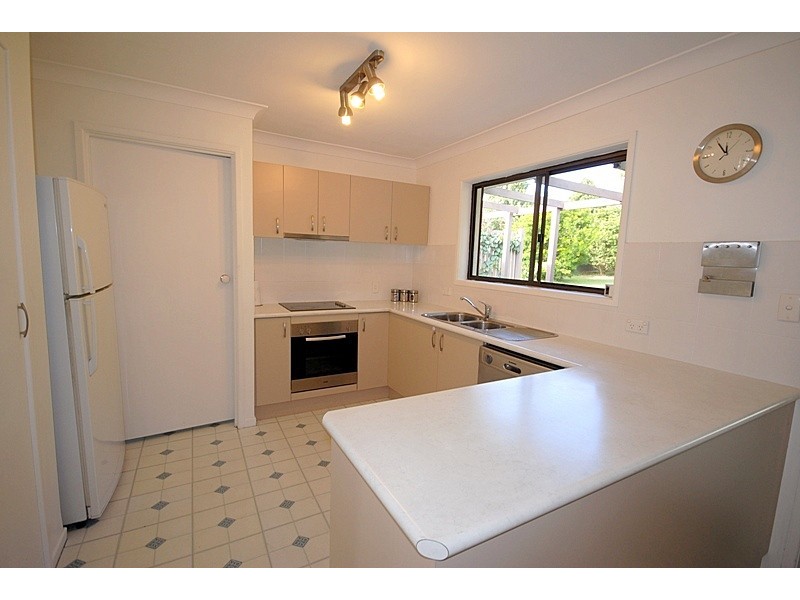 39 Sycamore Parade, Victoria Point QLD 4165