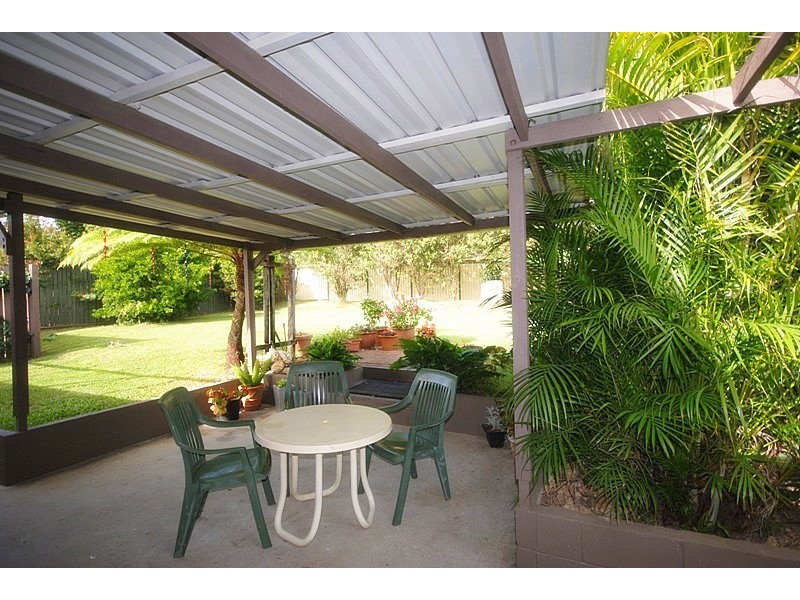 39 Sycamore Parade, Victoria Point QLD 4165