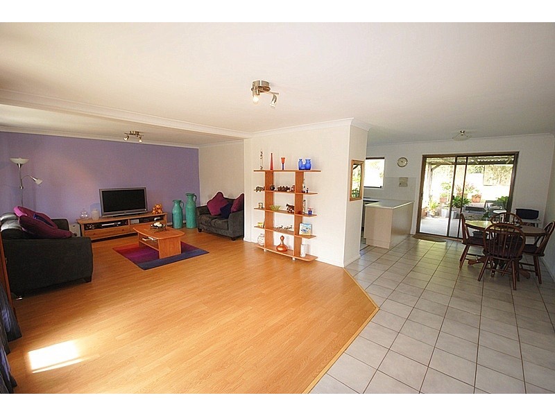 39 Sycamore Parade, Victoria Point QLD 4165