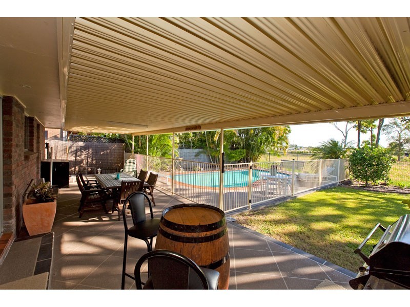 30 Linda Street, Birkdale QLD 4159