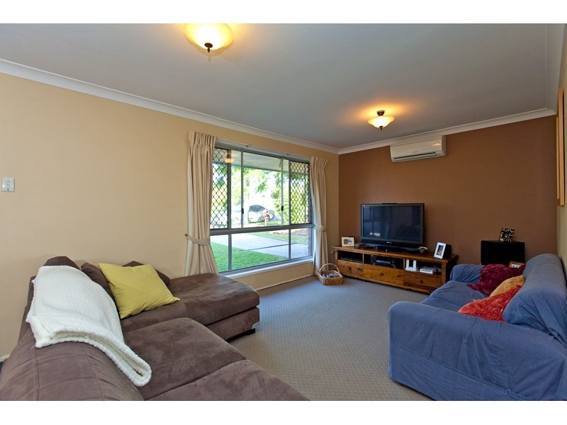 30 Linda Street, Birkdale QLD 4159